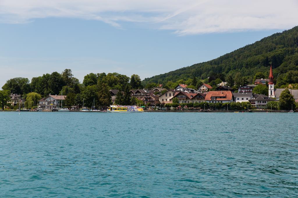 Atterseepension Attersee am Attersee Екстериор снимка